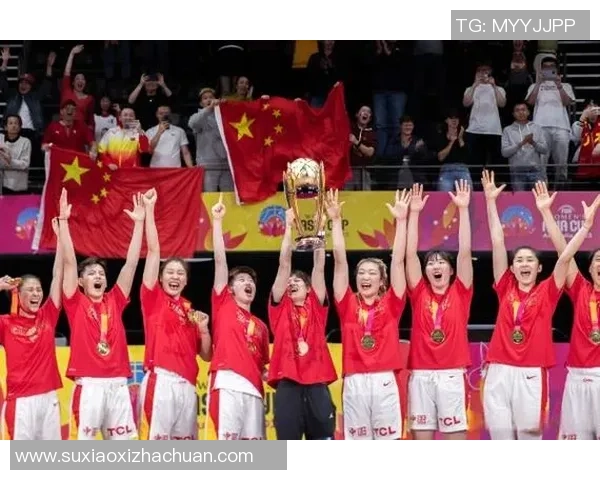 张静的排球人生深度对话:从赛场荣耀到人生哲学的启示与反思 张静的排球人生深度对话:从赛场荣耀到人生哲学的启示与反思